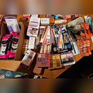 Huge Make-up /Beauty Bundle - All New